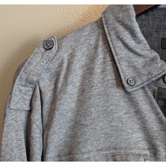Banana Republic Size Large Button Up Shirt Mens Soft Gray Lux Touch Epaulets LS - Picture 3 of 7